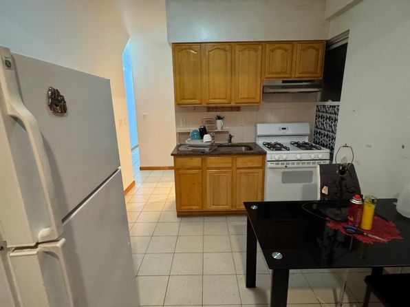 (undisclosed Address)