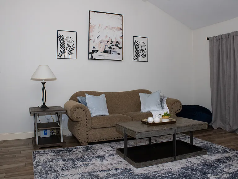 11715 Brighton Ln — Photo 1