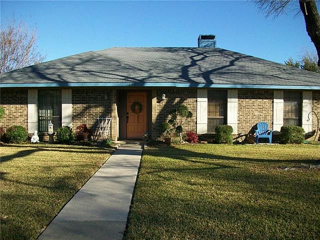 1st image of 1849 Tucson Dr