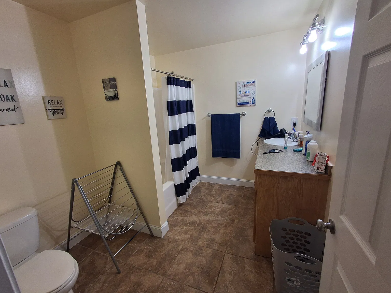 2 bed, 1000 sqft, $1,200 — Photo 3