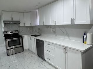 7 Maywood St #BASEMENT, Brampton, ON L6Y 0W6