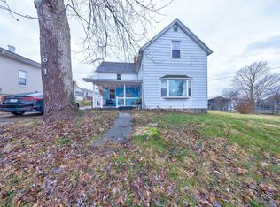 631 16th St, Tell City, IN 47586