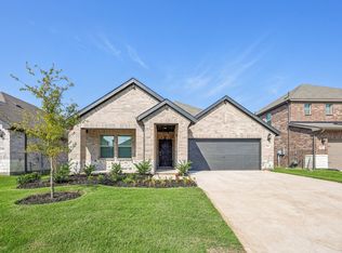 3304 Pat Mayse Dr, Farmersville, TX 75442