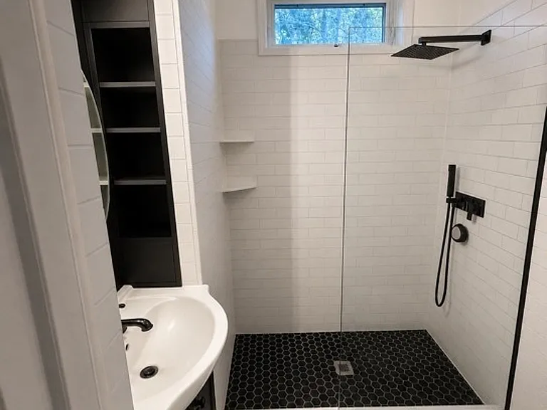 2170 Prospect Ave — Photo 6
