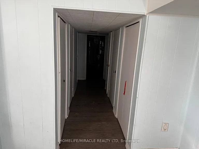 920 Willowdale Ave — Photo 16