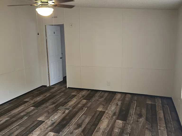14 Emmanuel Ln — Photo 2