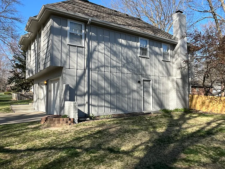 12823 High Dr — Photo 17