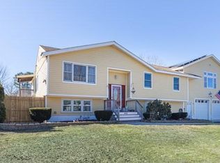 455 Vernon St, Bridgewater, MA 02324