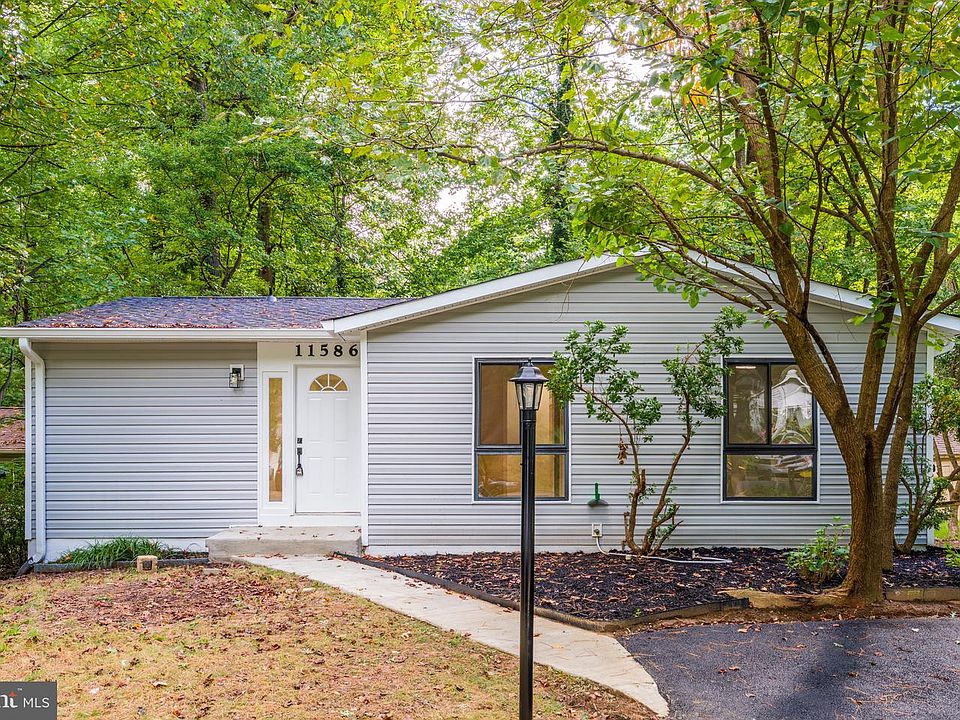 1st image of 11586 Red Leaf Ct