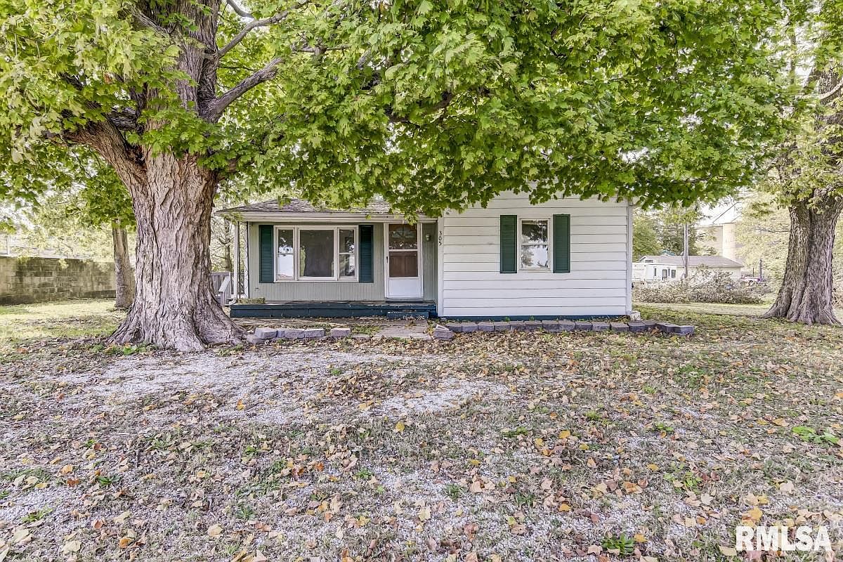 305 S Elm St, Tallula, IL 62688 Zillow