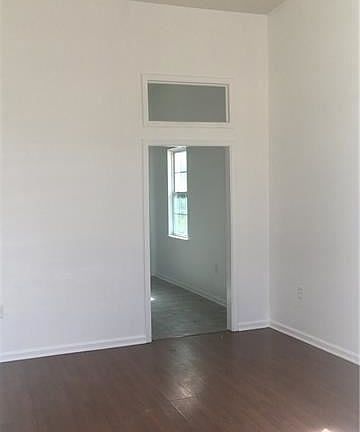 3rd image of 1514 Freret St