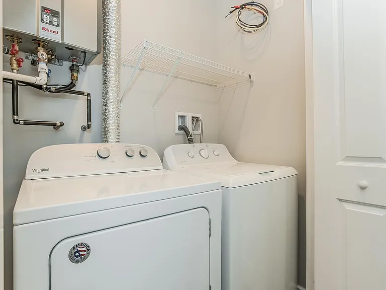 Westledge Apartments — Photo 19