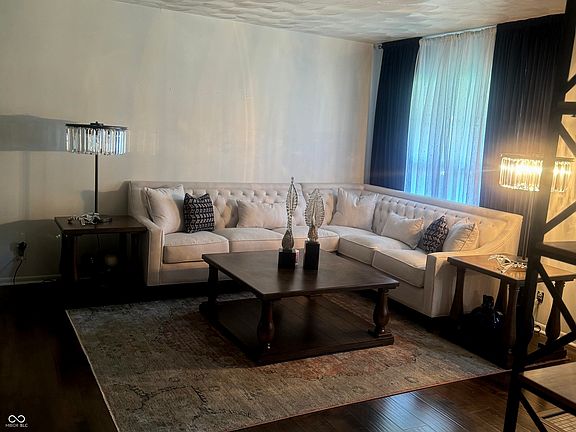 2nd image of 6141 W 32nd Pl