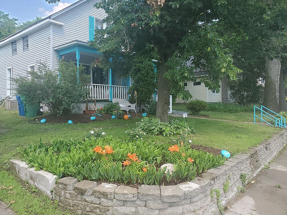 1st image of 125 Clay St