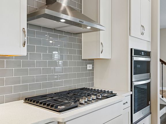 4th image of 535 Marquesa Cir #1