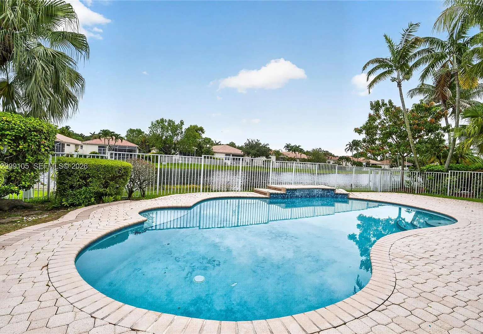 2432 Deer Creek Rd — Photo 4