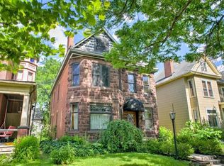 698 Neil Ave, Columbus, OH 43215