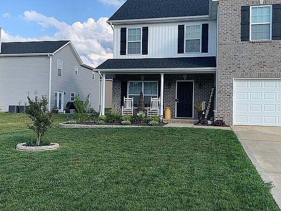 2nd image of 2613 Farmhouse Dr