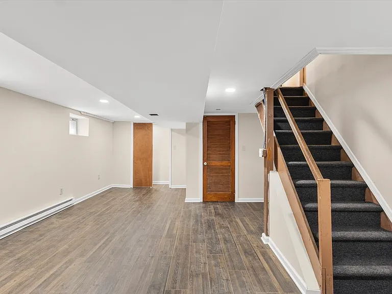 1212 Burnet Ave #1 — Photo 17