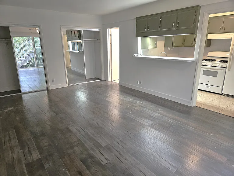 5302 Comercio Ln #7A — Photo 2