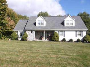 56 Carryback Dr SW, Pataskala, OH 43062