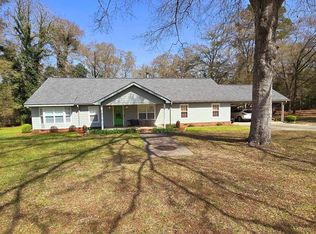 653 Honeysuckle Hills Rd, Ozark, AL 36360