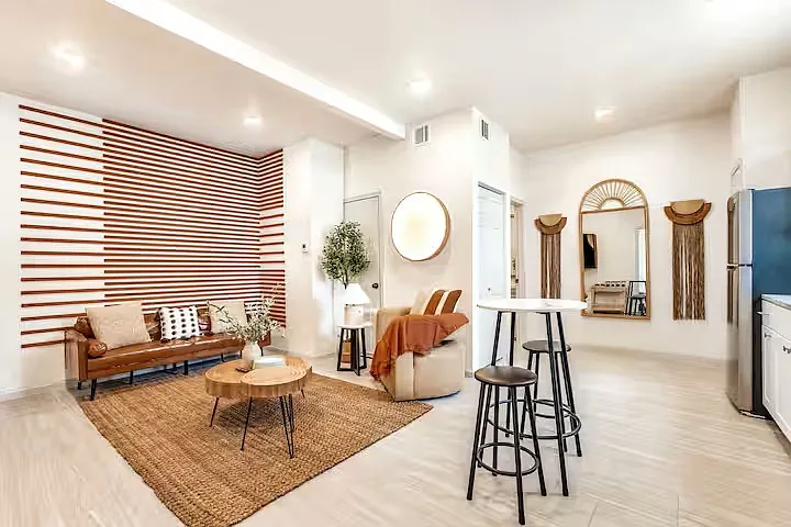 647 Hammond Ave — Photo 29