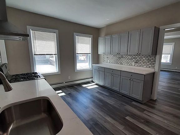 5th image of 99 Bowdoin St Floor 1