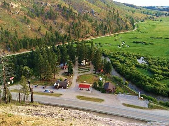 2nd image of 7060 Us Highway 93 S
