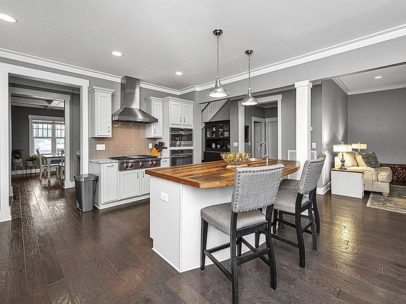 4th image of this home