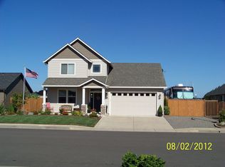 989 Highberger Loop, Aumsville, OR 97325