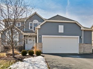 1830 Neuway Ln, Antioch, IL 60002