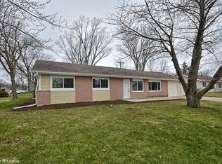 400 Lincoln Dr, Hoffman Estates, IL