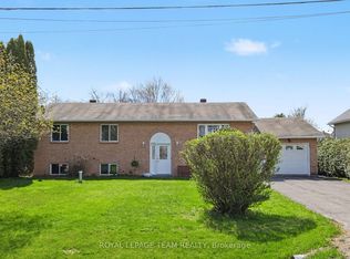6294 Ottawa St W, Ottawa, ON K0A2Z0