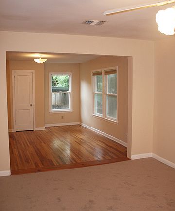 5th image of 207 E Terra Alta Dr