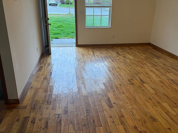 5th image of 4237 Auburn Rd