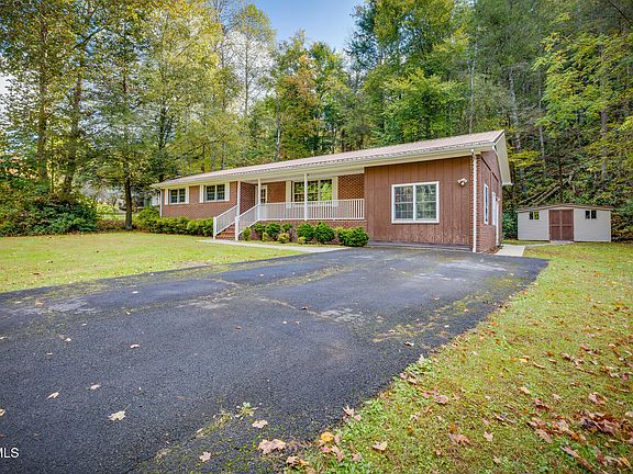 2nd image of 112 Cold Springs Dr