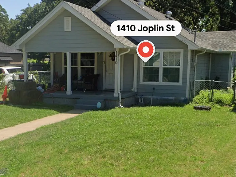 1410 Joplin St — Photo 1