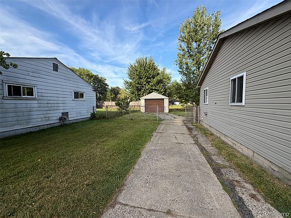 2nd image of 23235 Grabar Sq
