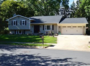 2506 E Meredith Dr, Vienna, VA 22181