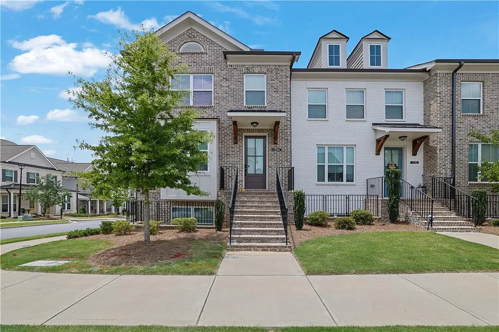 3 bed, 3.5 bath, 1834 sqft, $3,100 — Photo 1
