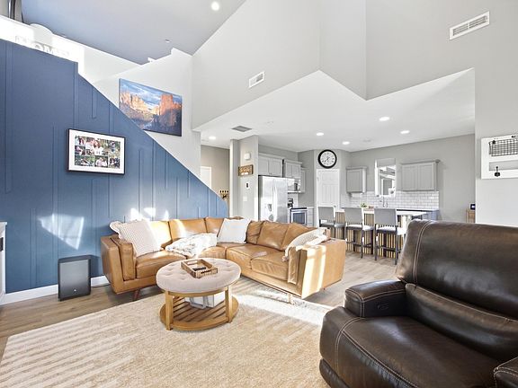 4th image of 6024 60th Ave S