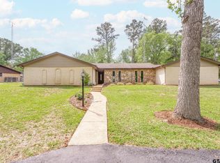 10097 Lakeshore Dr, Tyler, TX 75707