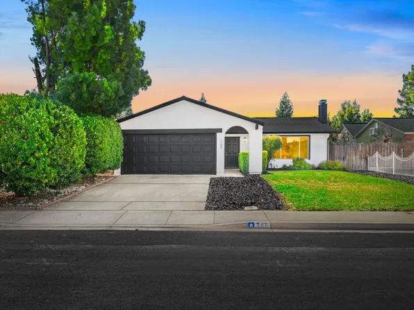 166 Somerville Dr, Vacaville, CA 95687
