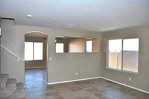 FORMAL LIVING & DINING