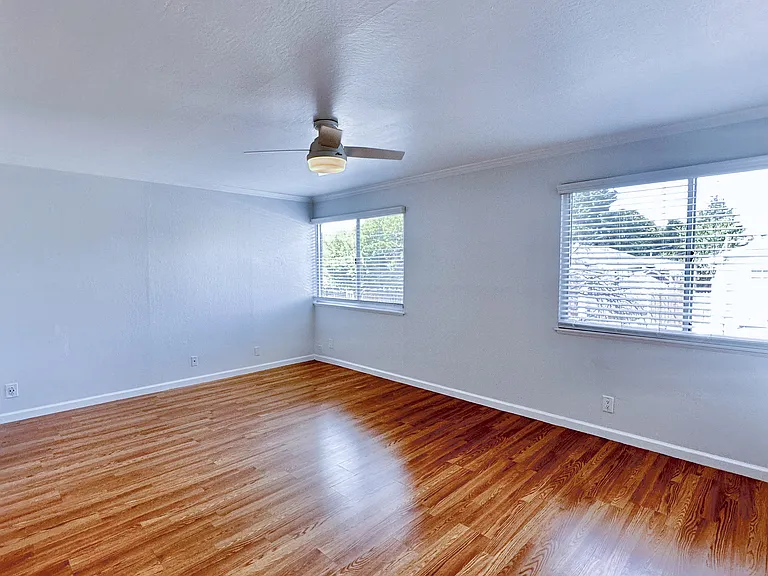 The Chase Apartment Homes — Photo 25