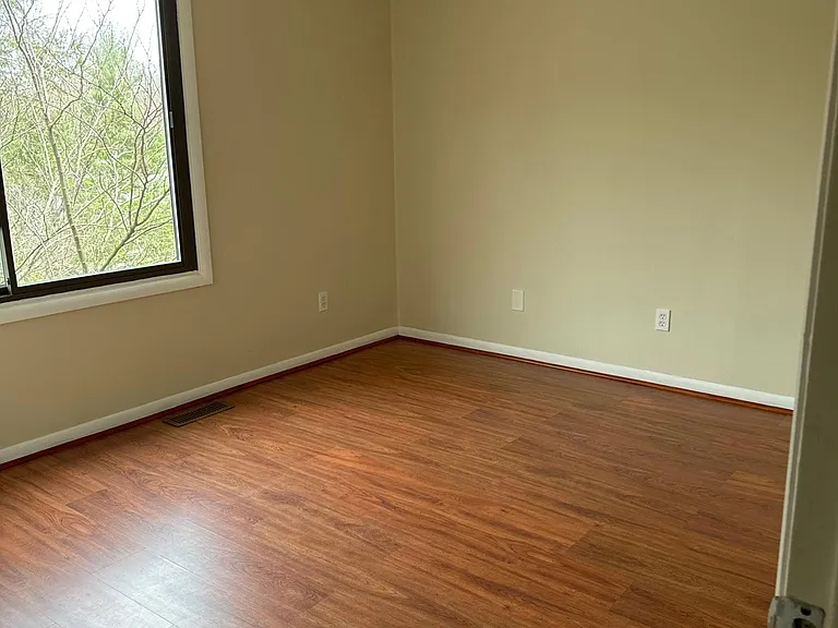 47 Eastford Ct — Photo 11