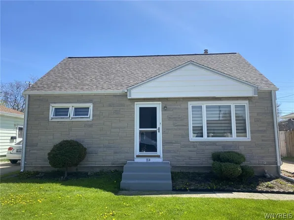 183 Claude Dr, Cheektowaga, NY 14206