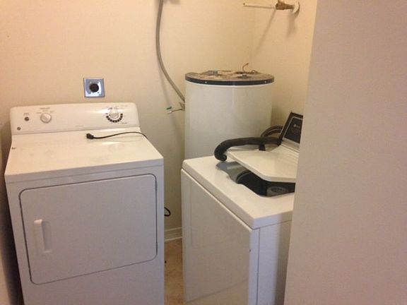 4th image of 7515 Michigan St