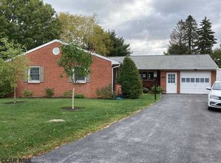 1343 Penfield Rd, State College, PA 16801
